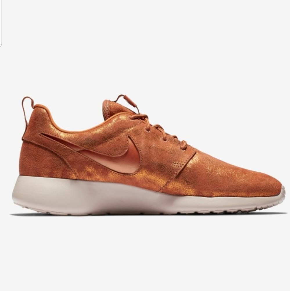 Nike Roshe One - Picture 7 of 7